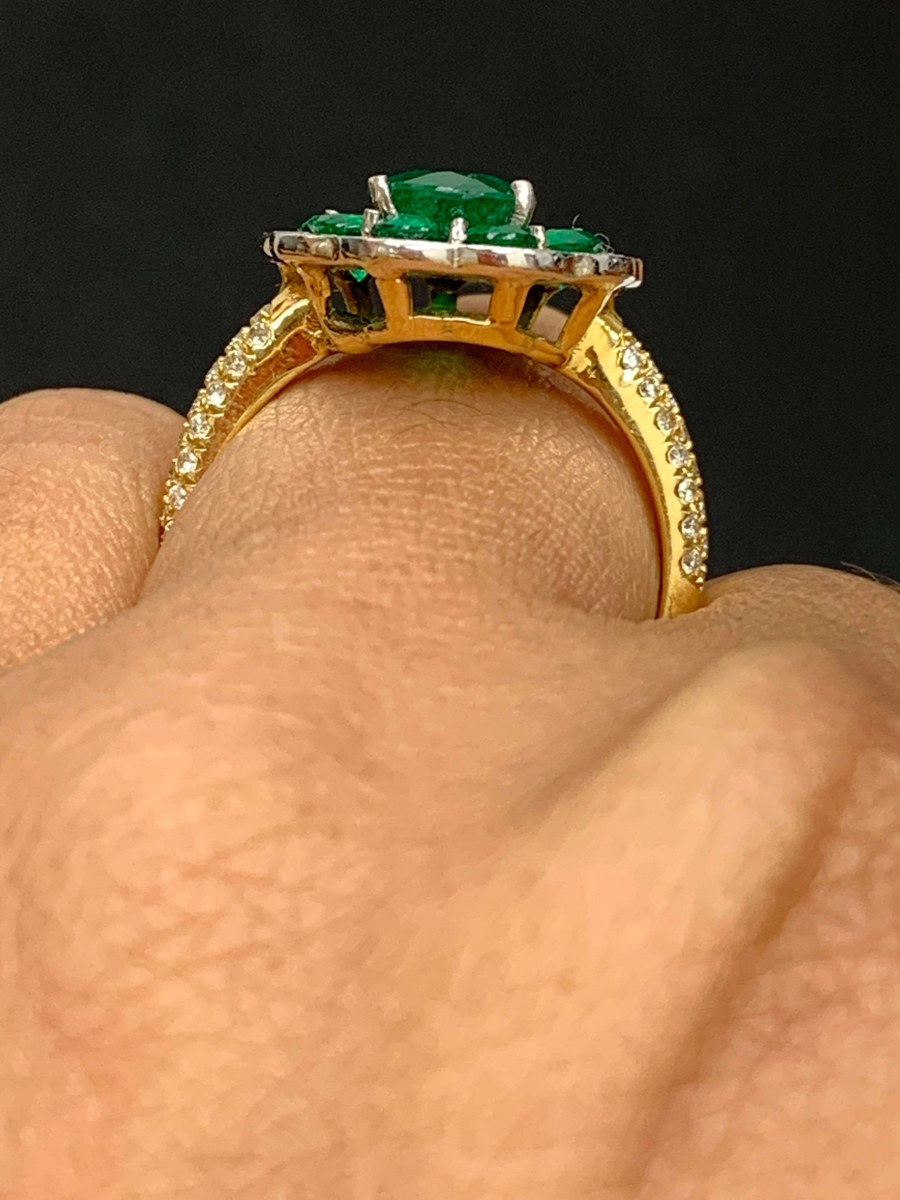 3.04 Carats Pear Shape Emerald and Diamond 18K Yellow Gold Cocktail Ring For Sale 2