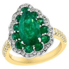 3.04 Carats Pear Shape Emerald and Diamond 18K Yellow Gold Cocktail Ring