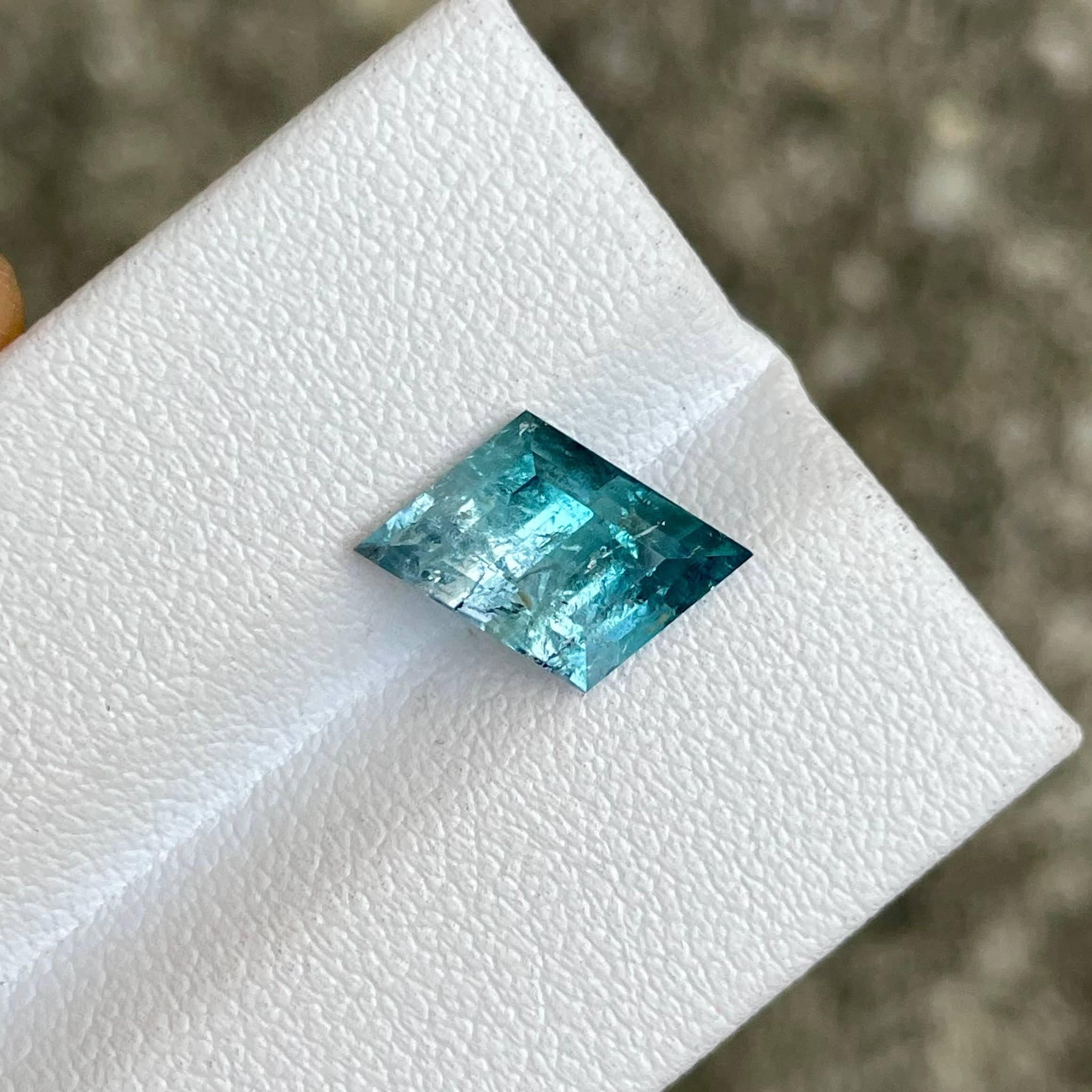 Modern 3.04 carats Unusual Bicolor Tourmaline Stone Custom Precision Afghan Gemstone For Sale