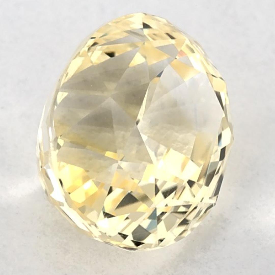 3.04 Karat Gelber Saphir Oval Loser Edelstein im Angebot 2