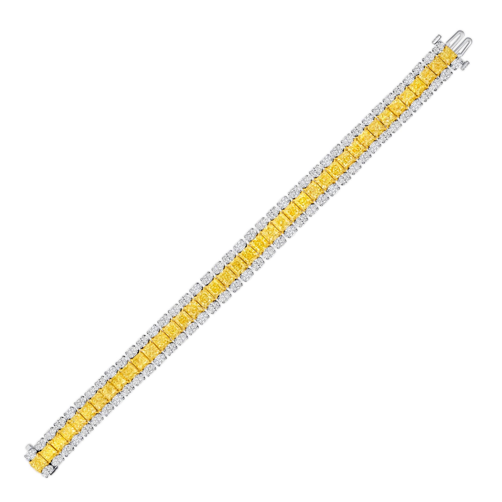 30,46 CTW Ausgefallenes intensiv gelbes Diamant- und weißes Diamant-Tennisarmband aus 18K&PT im Zustand „Neu“ im Angebot in San Francisco, CA