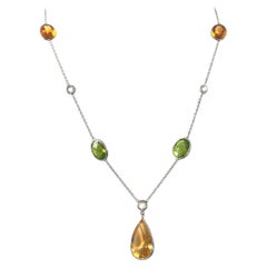 30,49 Karat Citrinquarz, Peridot und Diamant-Halskette 18k Weißgold