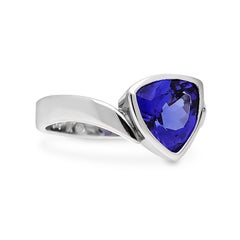 3.04ct AAA vB Trilliant Cut Tanzanite Platinum Dress Ring