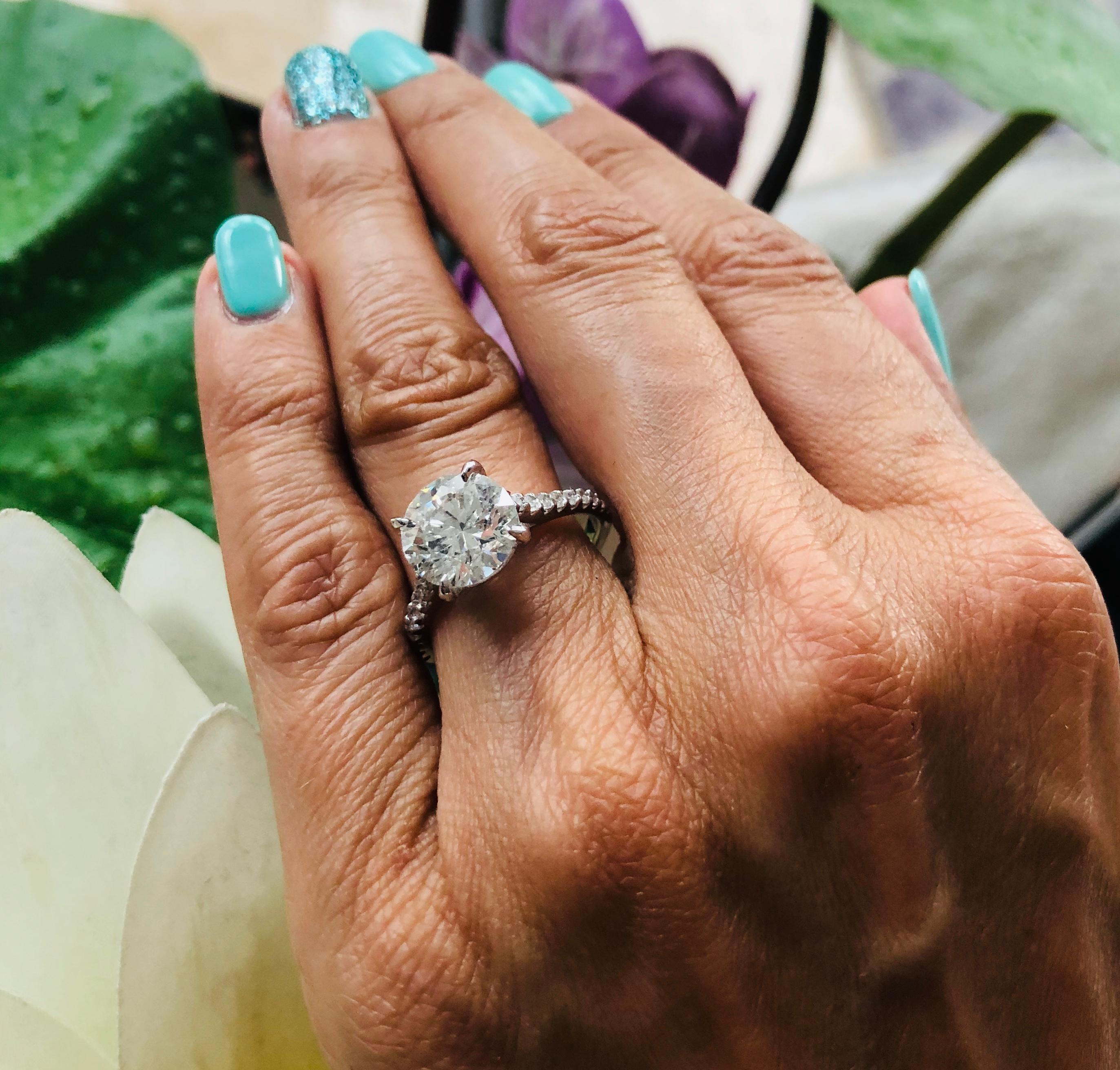 Women's 3.04 Carat Diamond Engagement Ring Platinum