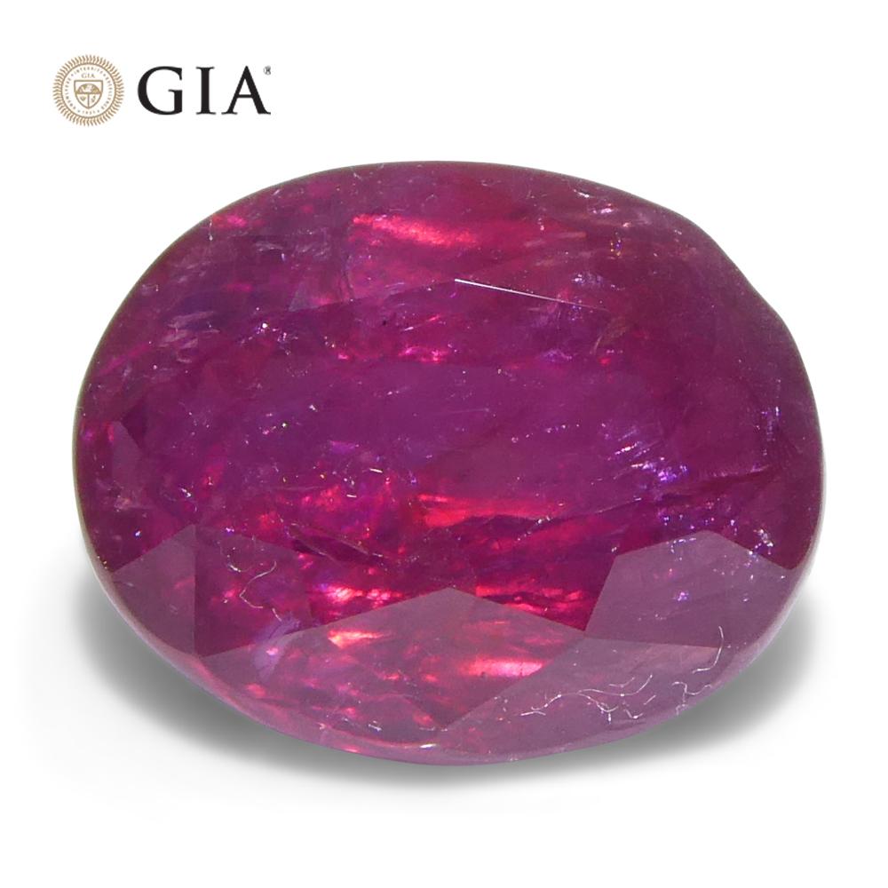 Rubino ovale rosso violaceo 3,04ct GIA certificato Afghanistan non riscaldato in vendita 5