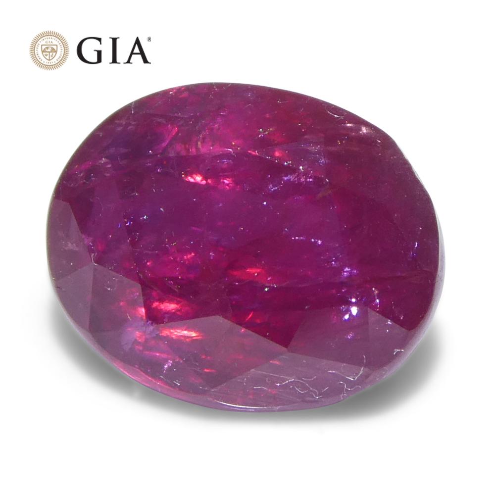 Rubino ovale rosso violaceo 3,04ct GIA certificato Afghanistan non riscaldato in vendita 3
