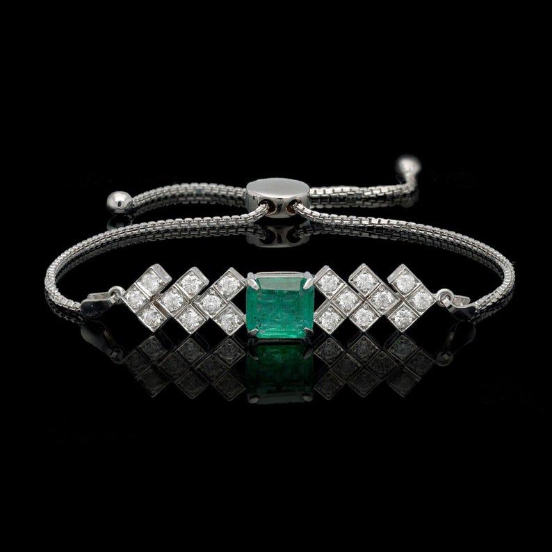 STONE DETAILS :

===============


❋ Stone : Zambian Emerald & Diamond

❋ Stone Size : 8x8.50 MM Approx. (± 0.20 MM)

❋ Stone Shape : Octagon Cut

❋ Stone Color : As Shown In Picture

❋ Stone Weight : 2.15 Cts. Approx.

❋ Stone Type : Natural


❋