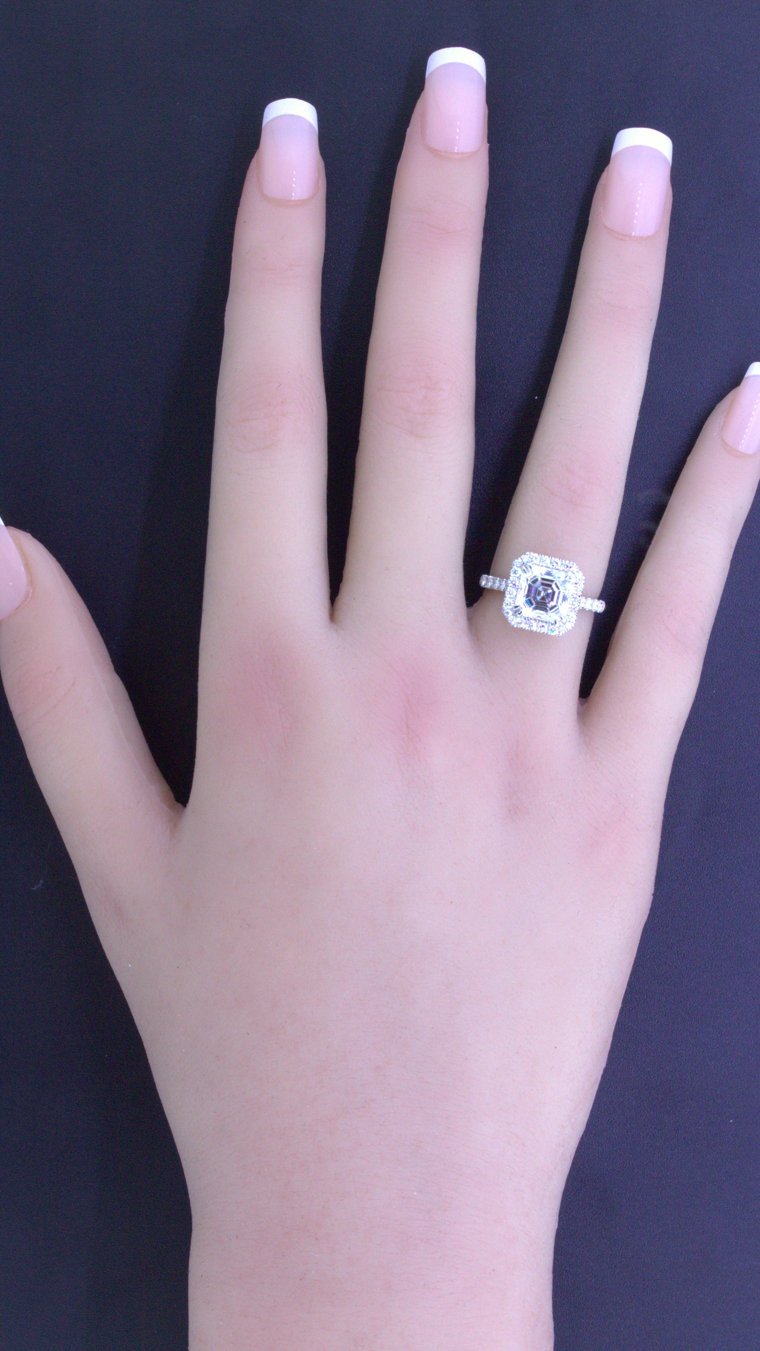 3.05 Carat Asscher-cut Diamond Platinum Engagement Ring, E-VS1 EGL Certified For Sale 1