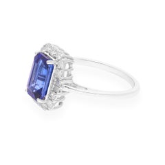 3.05 Carat Blue Sapphire Cocktail Ring 0.49 Ct SI/H Diamond 18 Karat White Gold