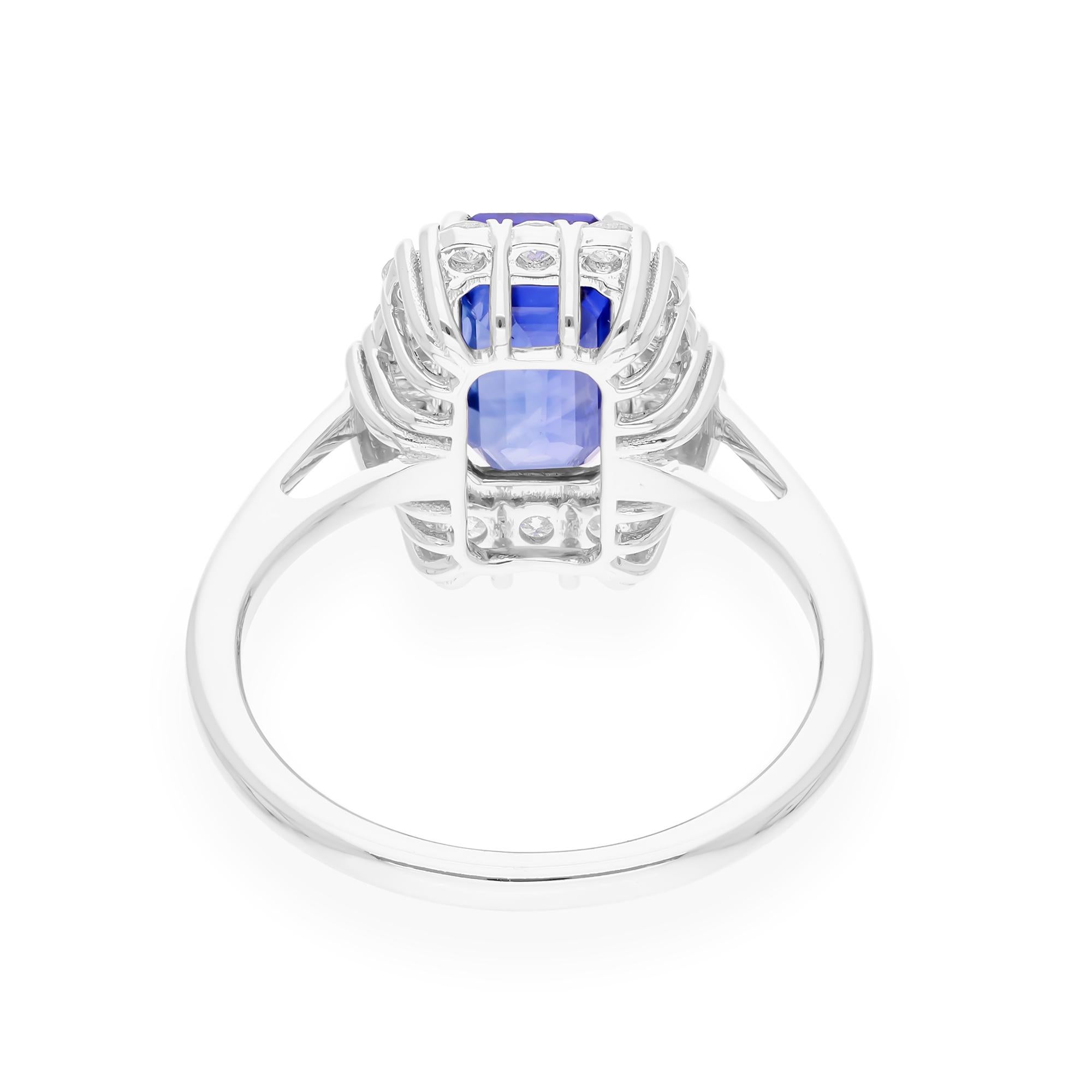 3.05 Carat Blue Sapphire Cocktail Ring 0.49 Ct SI/H Diamond 18 Karat White Gold In New Condition For Sale In Diera, Dubai