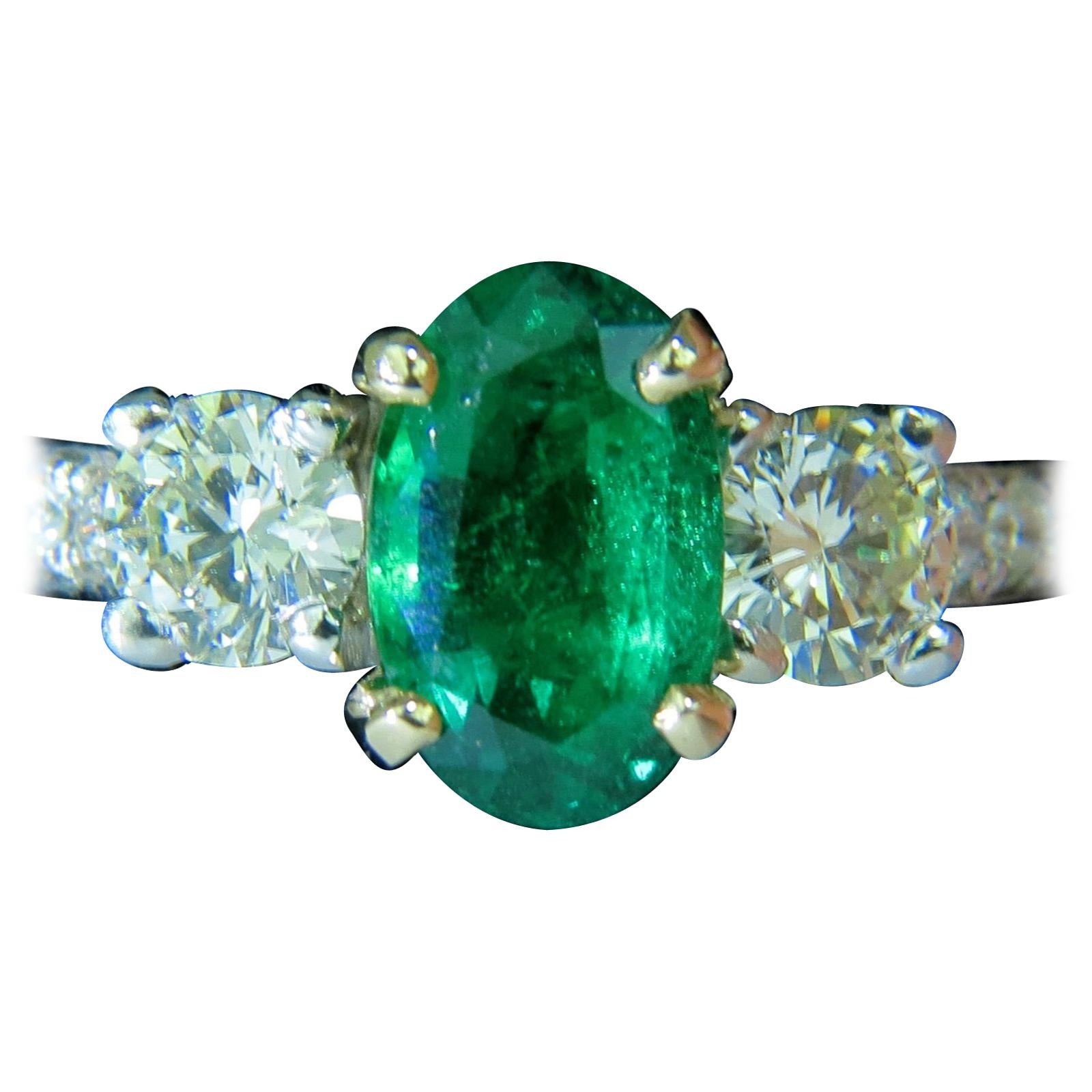 3.05 Carat Natural Emerald Diamond Ring Zambia A+
