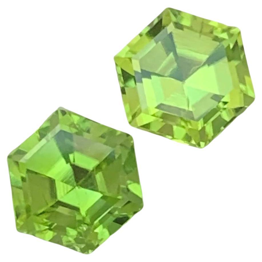 3.05 Carat Natural Loose Apple Green Peridot Matching Pairs for Earrings Jewelry For Sale