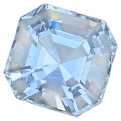 3.05 Carat Natural Loose Aquamarine Goshenite Square Shape Gemstone