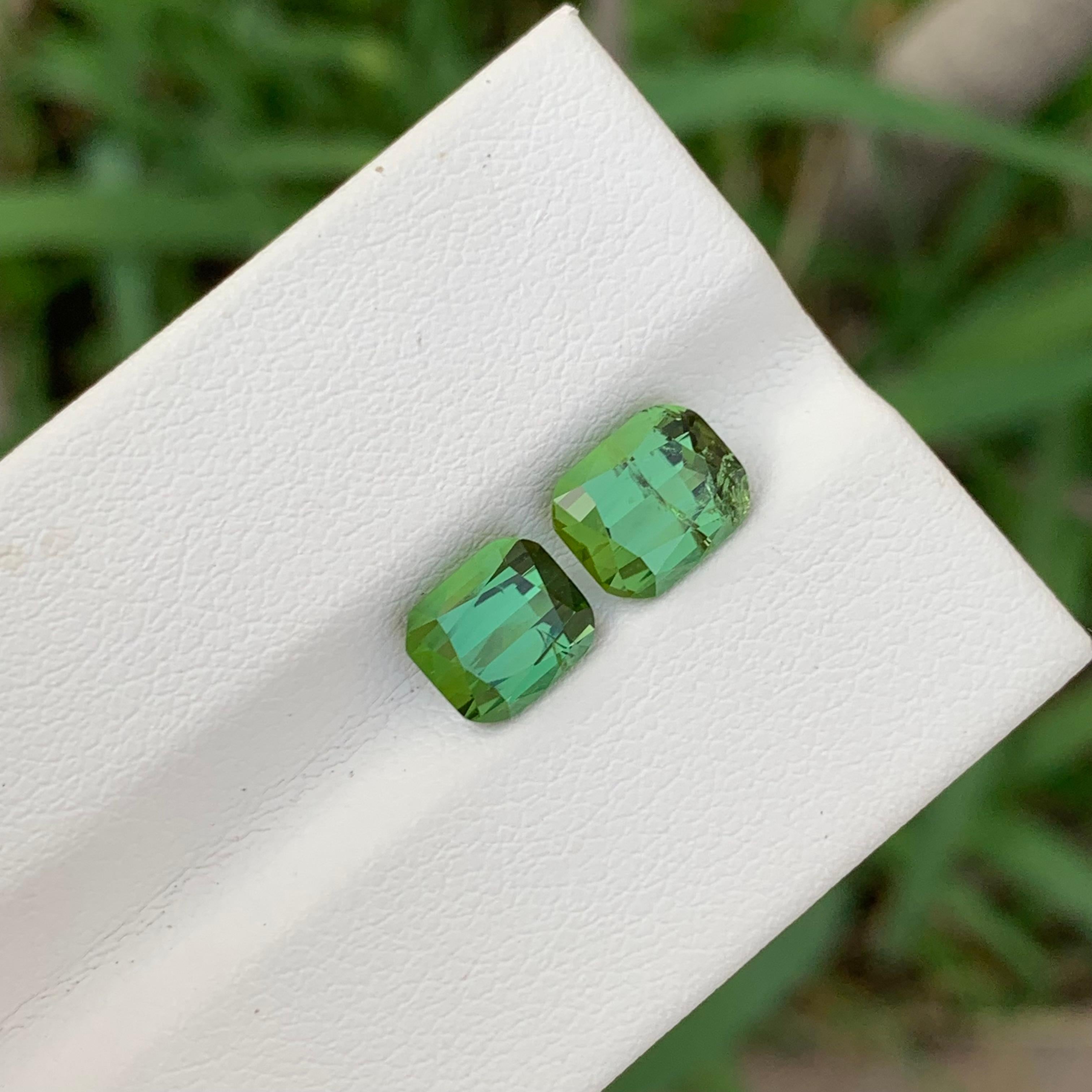 Arts and Crafts 3.05 Carat Natural Loose Bright Green Tourmaline Pieces From Afghanistan Mine For Sale