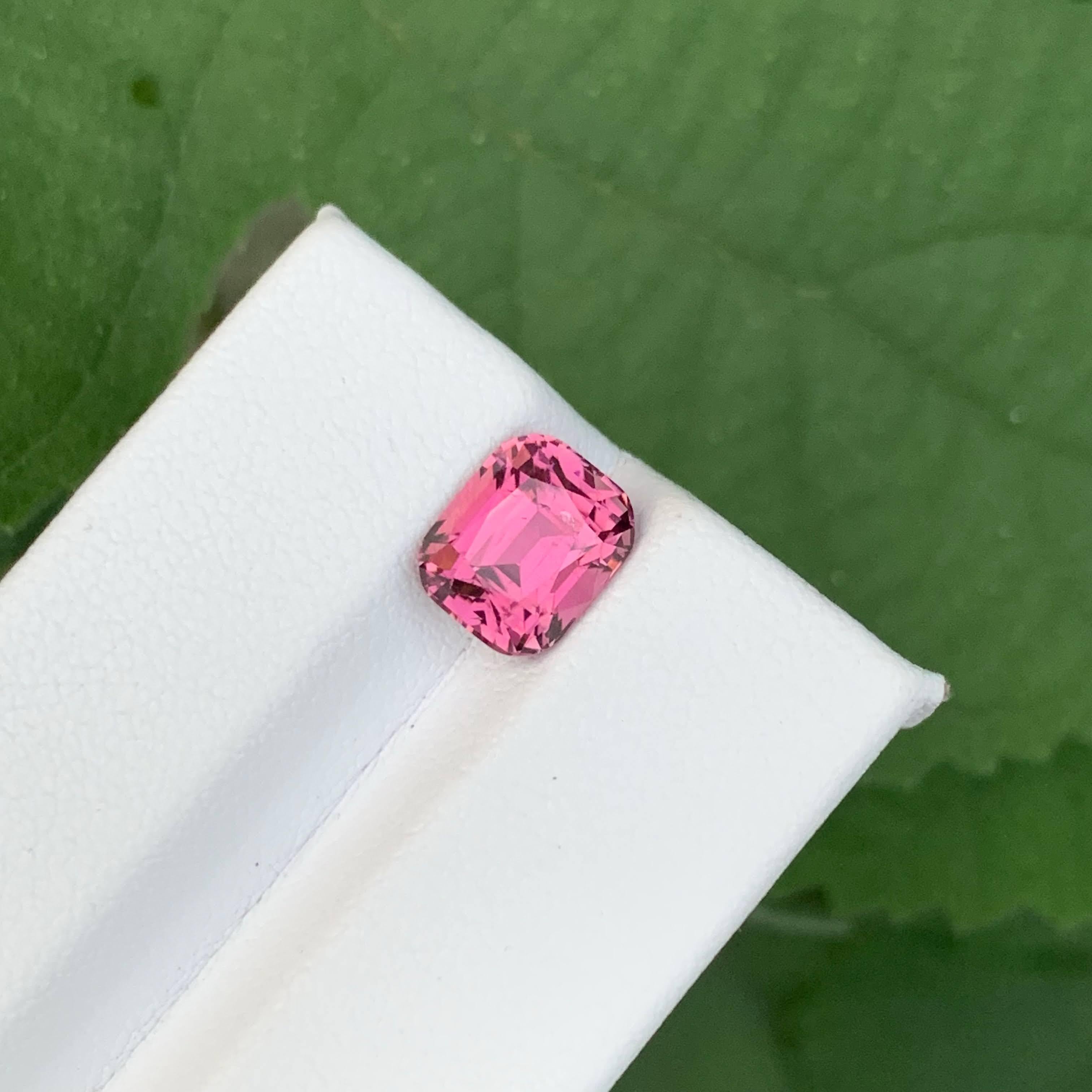da uomo o donna 3.05 Carati di tormalina rosa sfusa Nature taglio cuscino Gemma afgana in vendita
