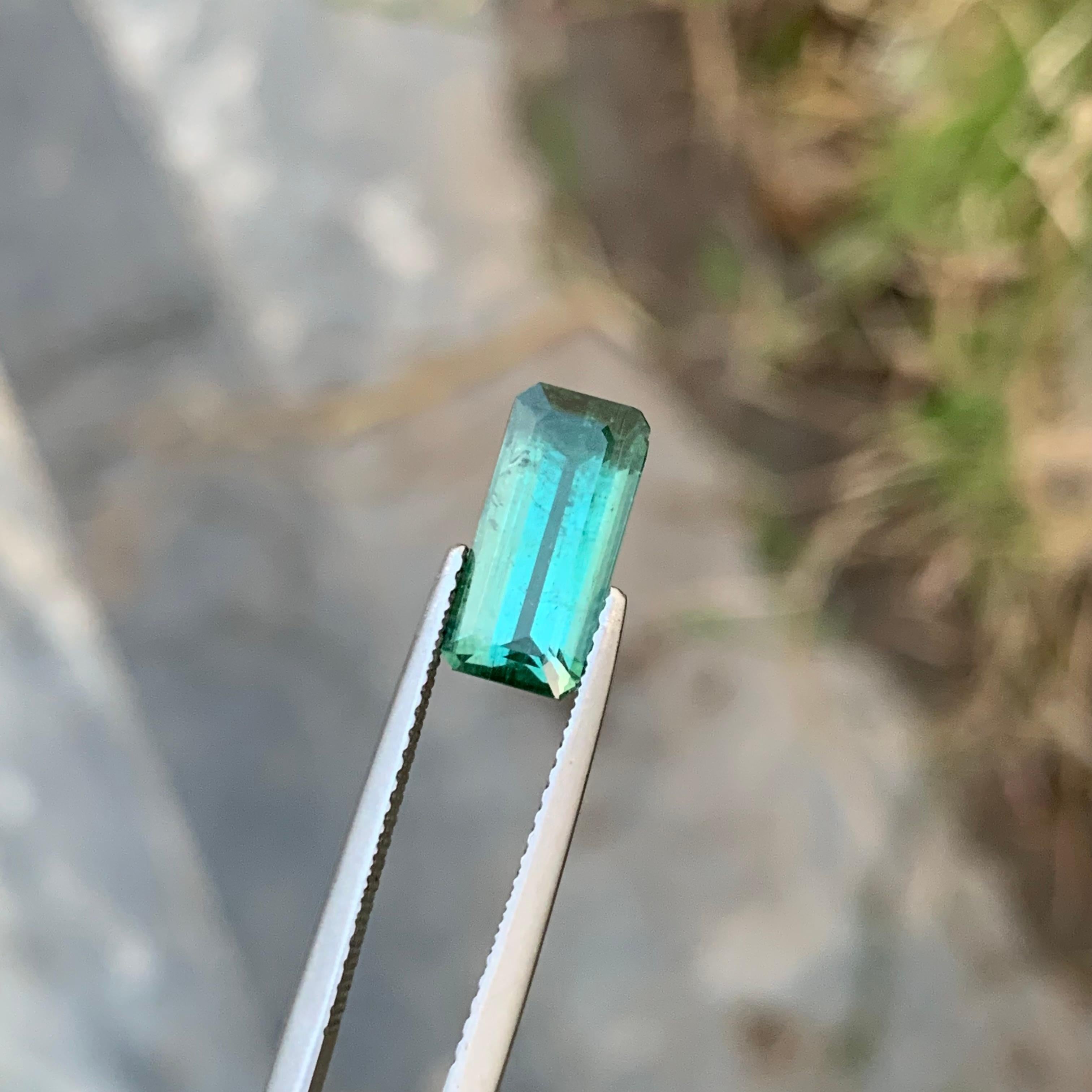 3.05 Carat Natural Loose Lagoon Tourmaline Long Emerald Shape Gem For Jewellery  In New Condition For Sale In Peshawar, PK