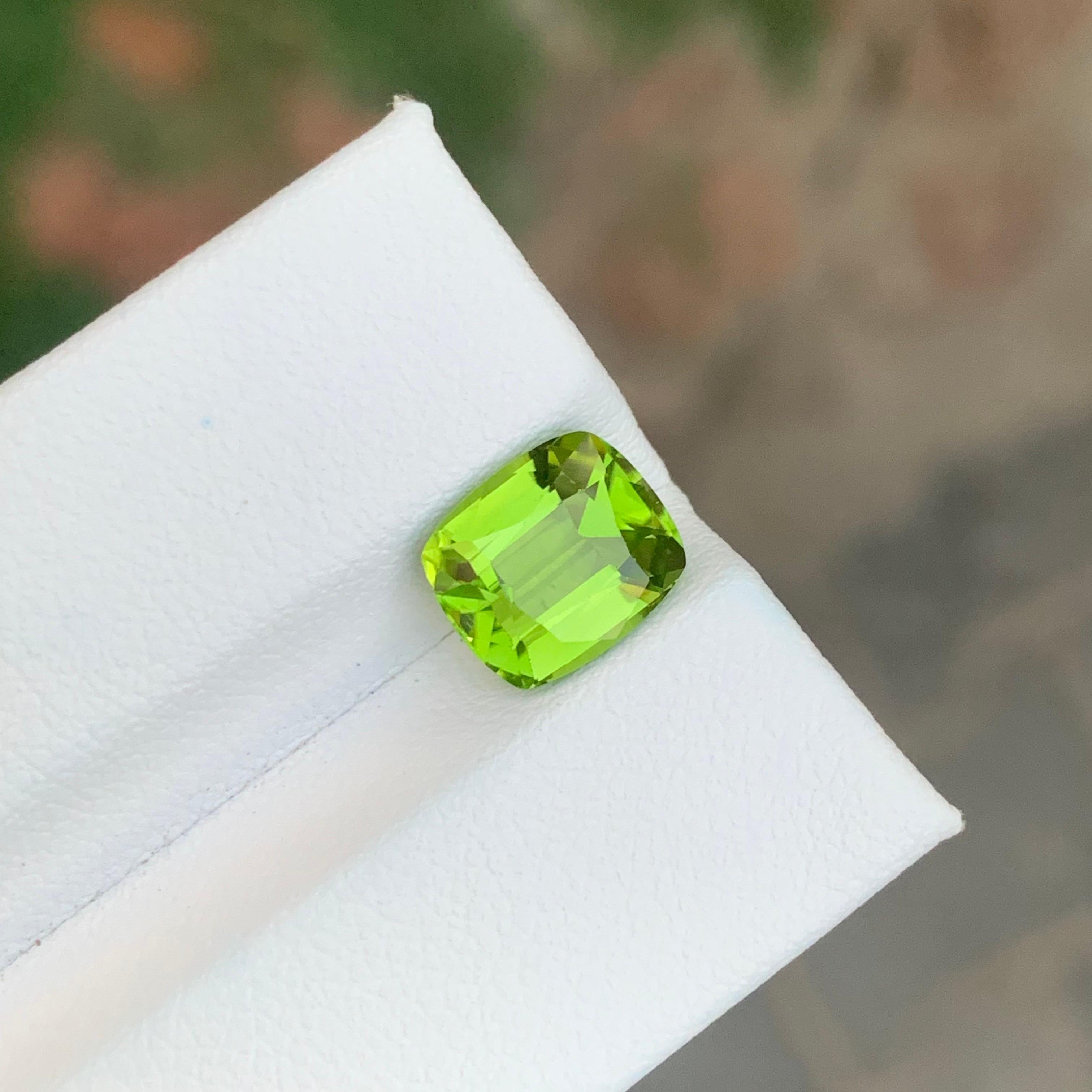 Arts and Crafts 3.05 Carat Natural Loose Peridot Cushion Shape Gemstone For Sale
