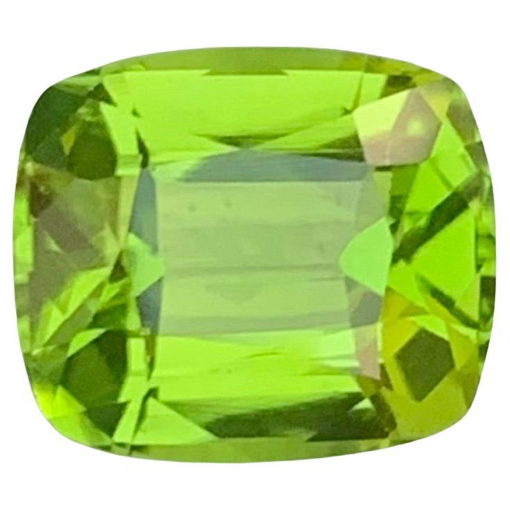 3.05 Carat Natural Loose Peridot Cushion Shape Gemstone For Sale