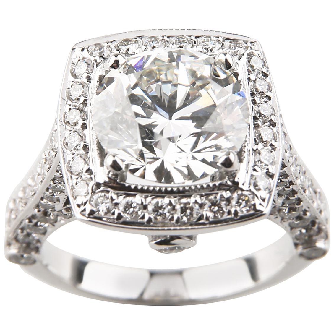 3.05 Carat Round Brilliant Diamond 14 Karat Gold Engagement Ring GIA Certified For Sale