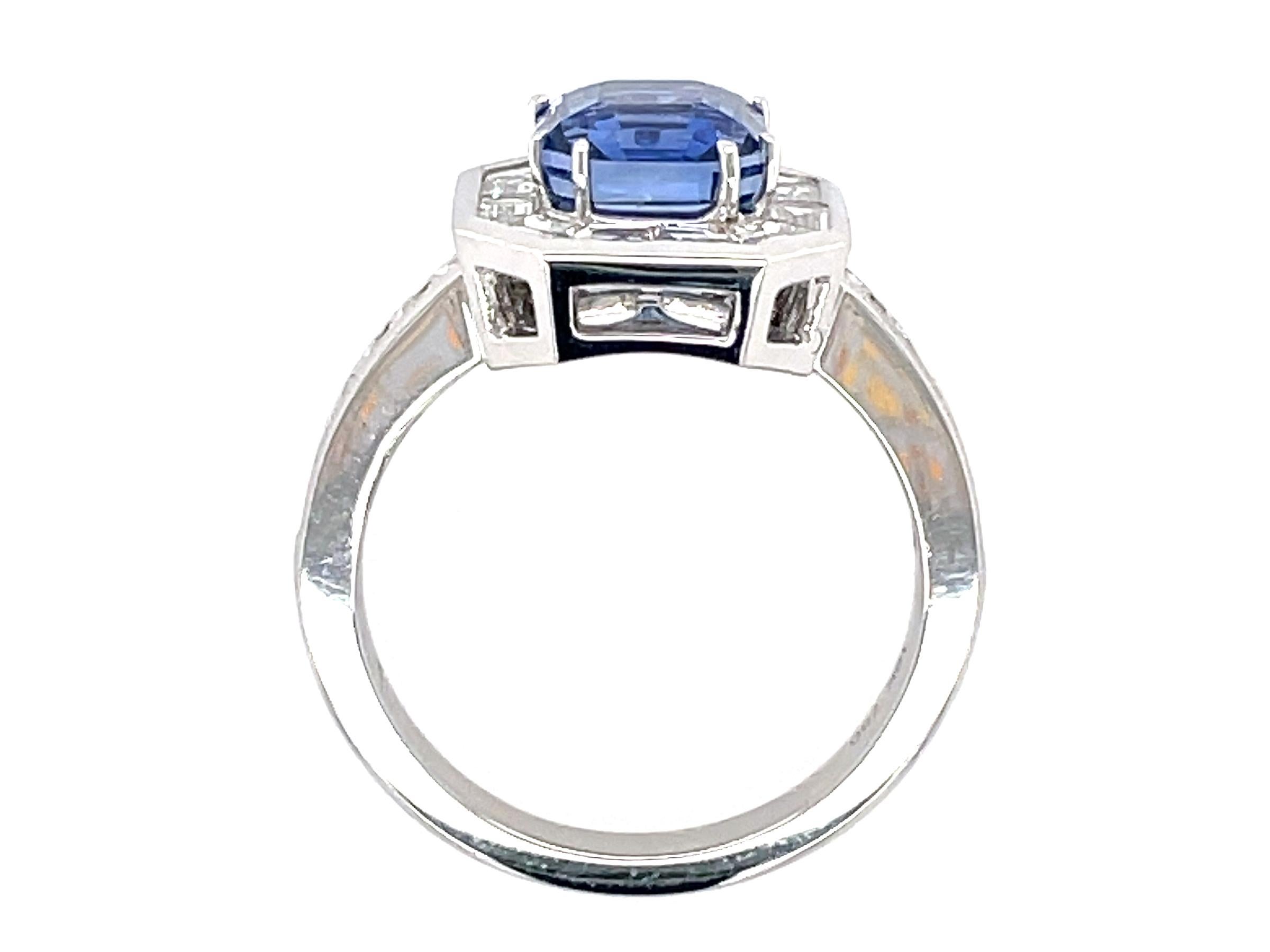 Anillo de zafiro y diamantes de 3,05 quilates en venta 1