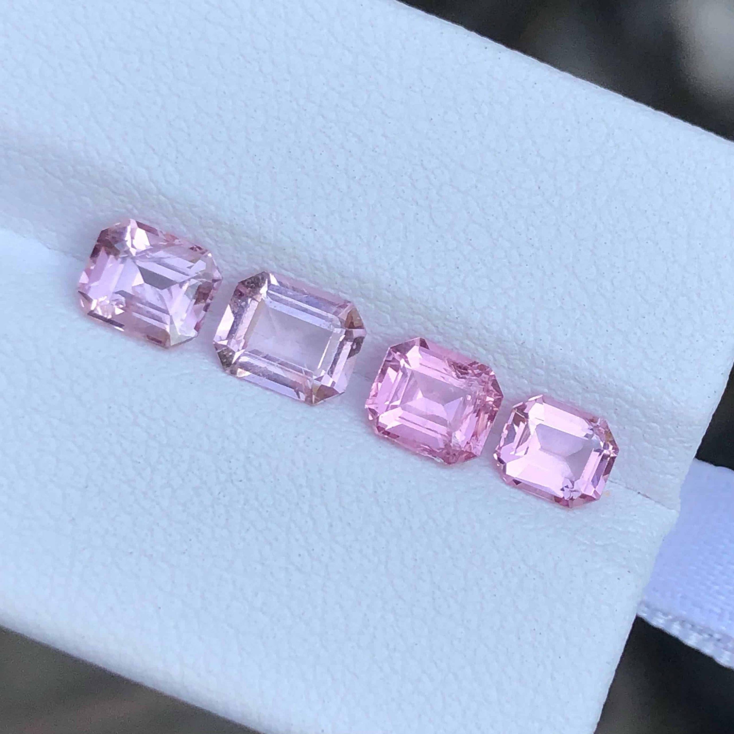 Modern 3.05 Carats Natural Pink Spinel For Jewelry Set Loose Gemstones From Tajikistan For Sale