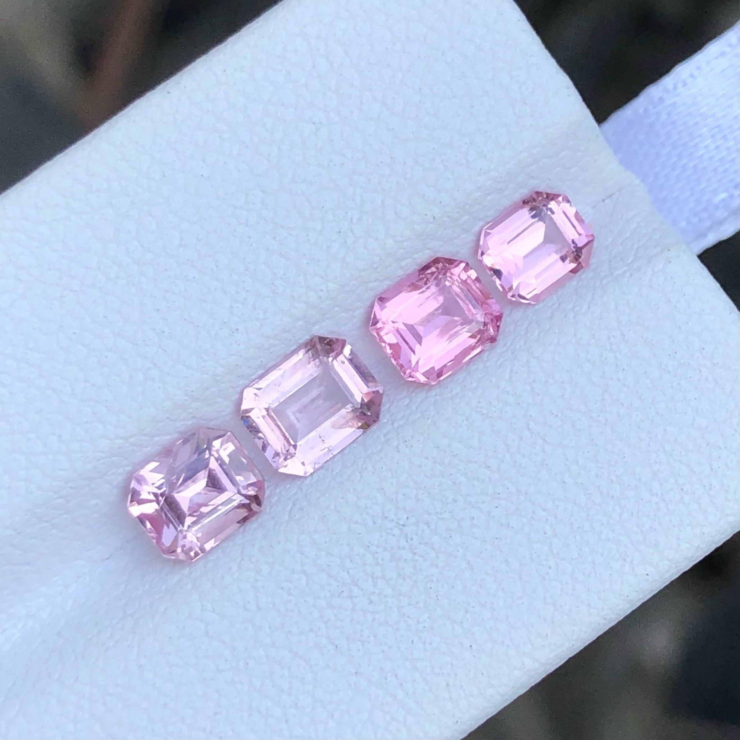 3.05 Carats Natural Pink Spinel For Jewelry Set Loose Gemstones From Tajikistan In New Condition For Sale In Bangkok, TH