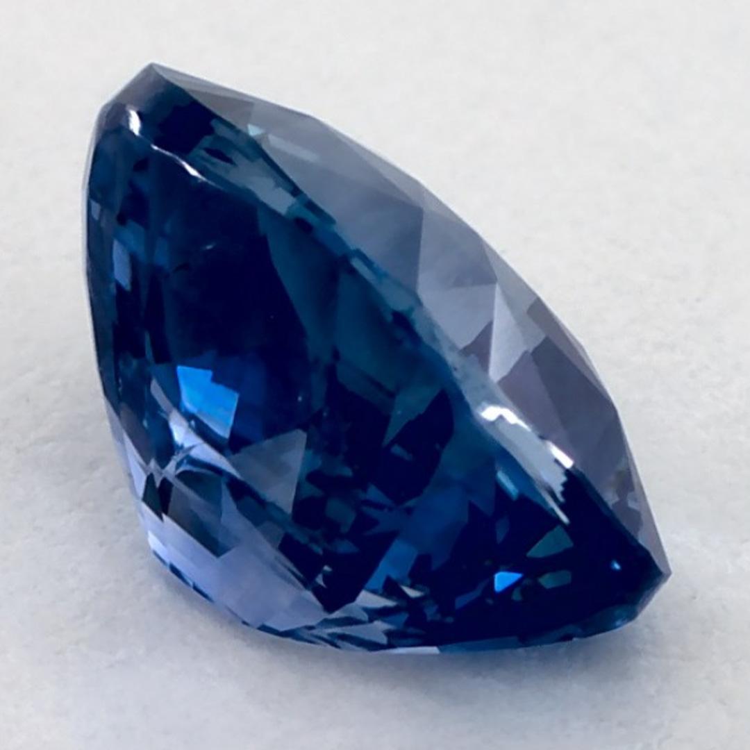 3.05 carati di zaffiro blu a cuscino, gemma sfusa in vendita 1
