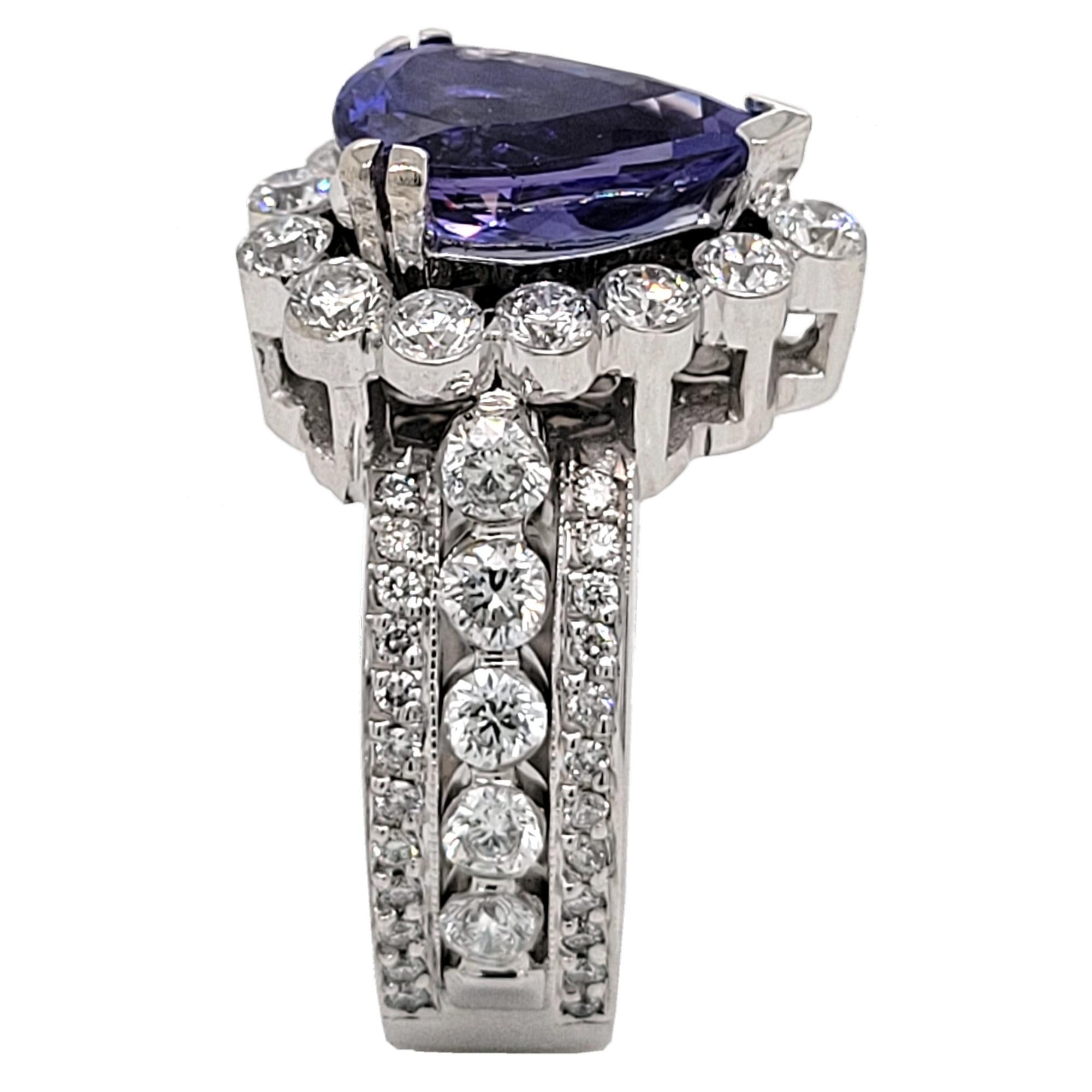 Contemporaneo Sebastian Bernards 3,05 carati di tanzanite PS 2,45 carati di diamante 18 carati Anello di fidanzamento in vendita