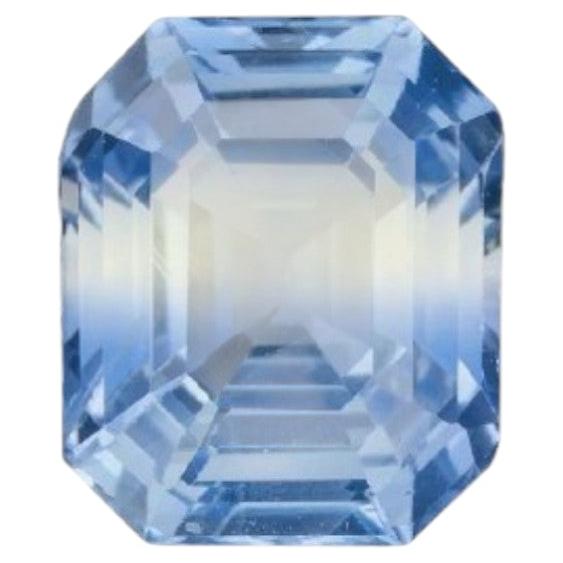 3.05 cts, Polychromatic untreated blue‑yellow sapphire with a GIA certificate For Sale