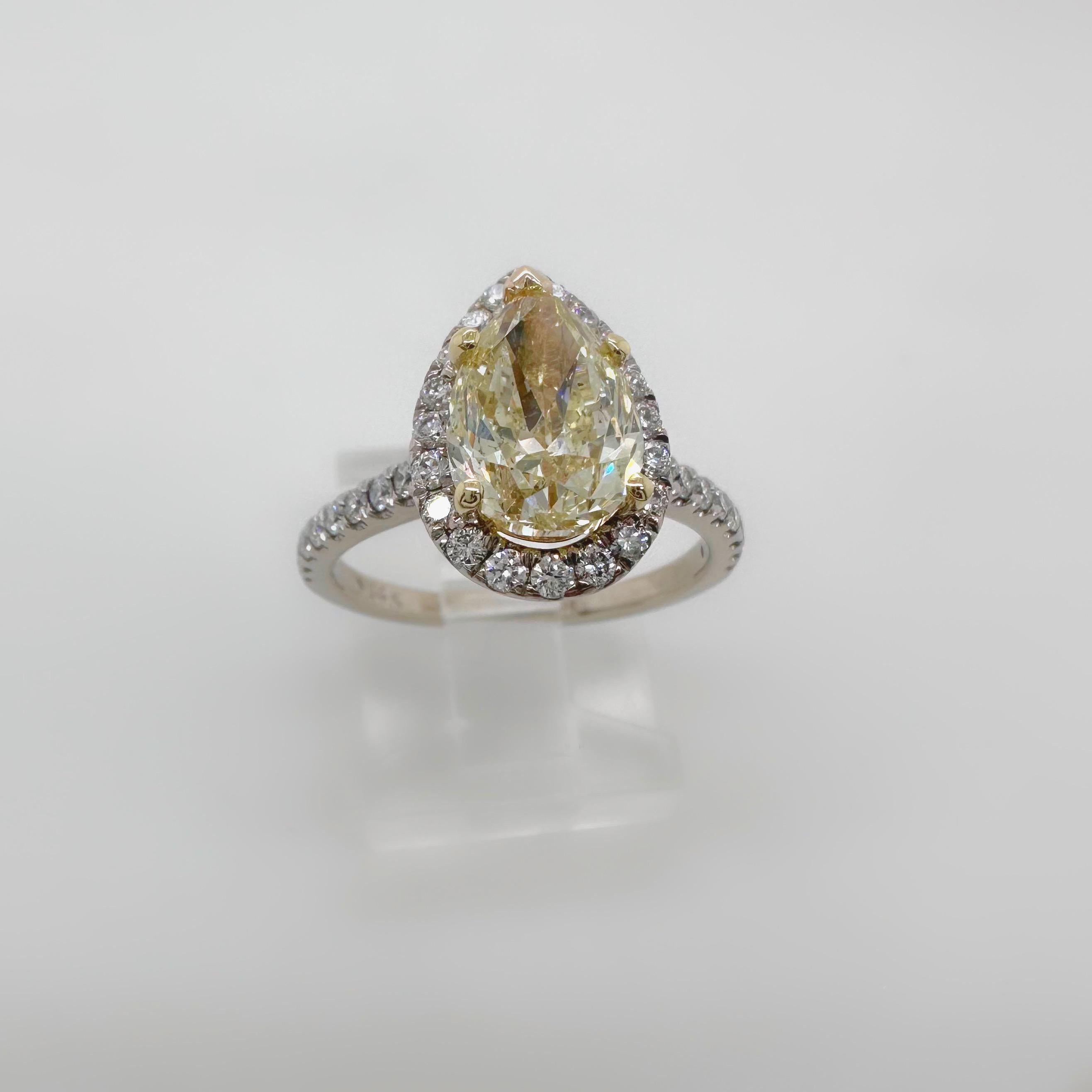 3.05tcw Pear Shape Natural FLBG Yellow SI2 Halo Diamond Engagement Ring For Sale 7