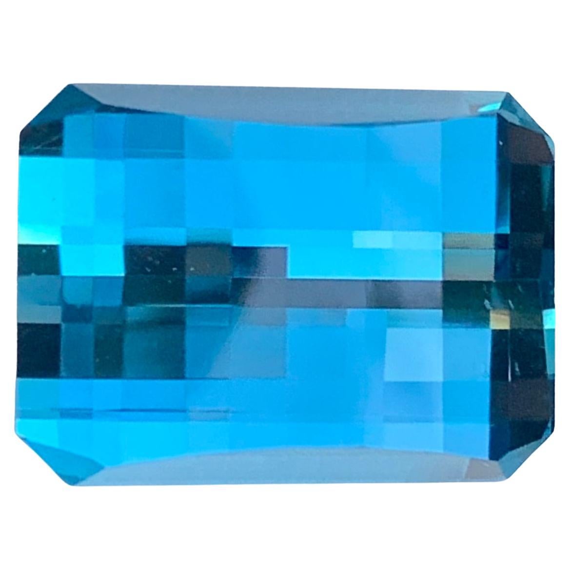 30,55 Carati Nature sciolti Topazio Blu di Londra Taglio Pixel Gemma dal Brasile in vendita