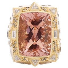 Anillo en caja de kunzita talla cojín de 30,57 quilates con diamantes de colores mixtos