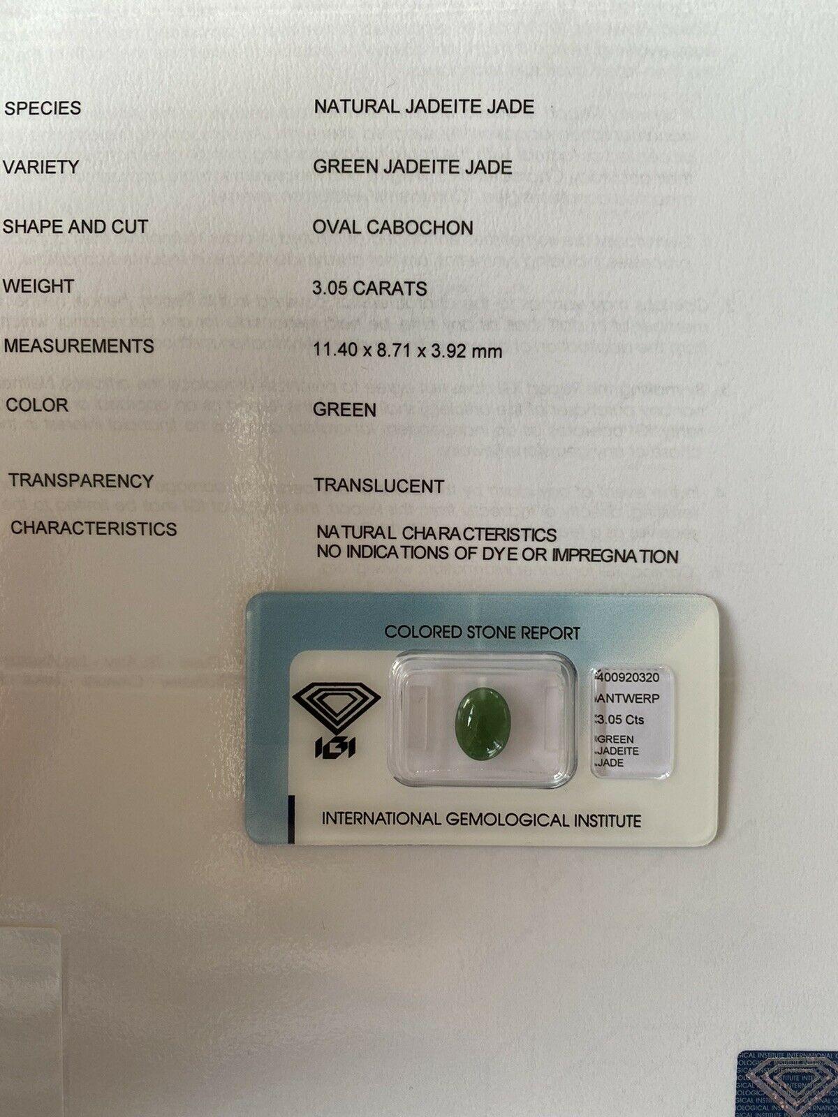 3.05 Carat IGI Certified Jadeite Jade ‘A’ Grade Deep Green Oval Cabochon Gem In New Condition In Birmingham, GB