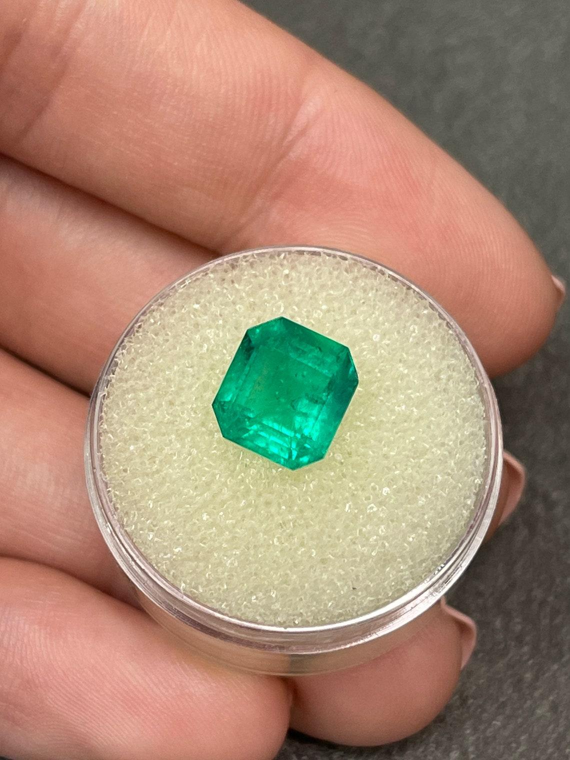 3.05ct Intense Green Asscher Cut Muzo Emerald Genuine May Birthstone In New Condition In Jupiter, FL