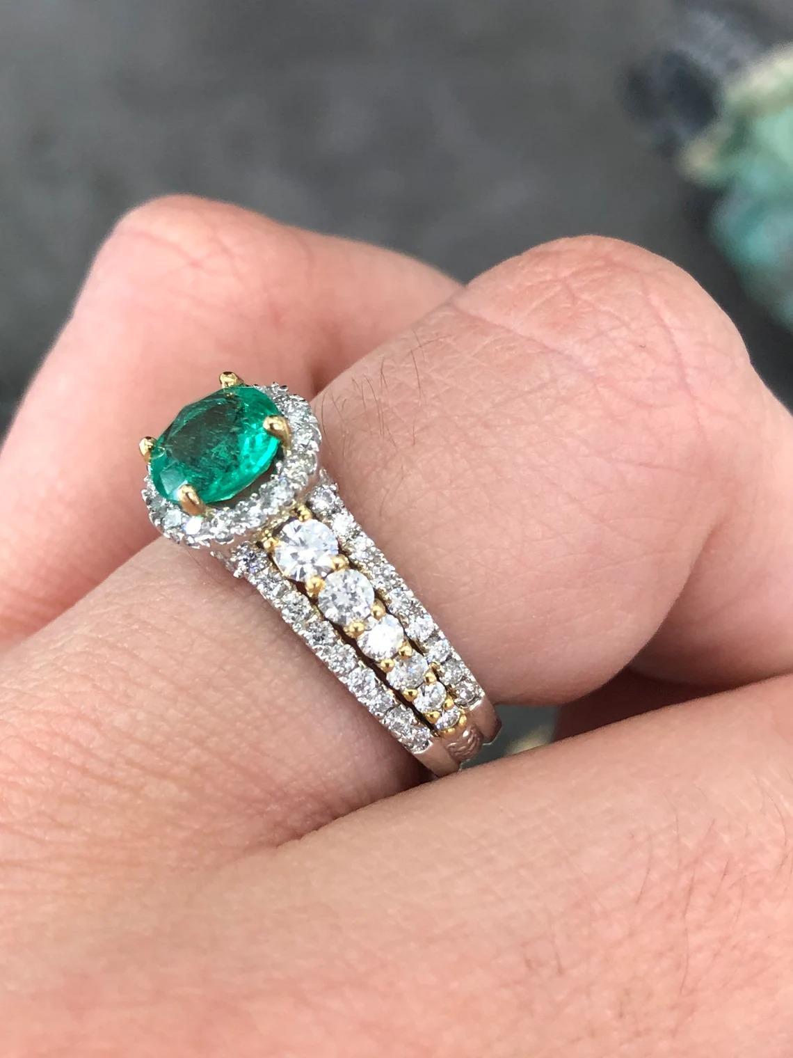 3.05tcw 14K Colombian Emerald-Round Cut & Diamond Halo Engagement Ring For Sale 2