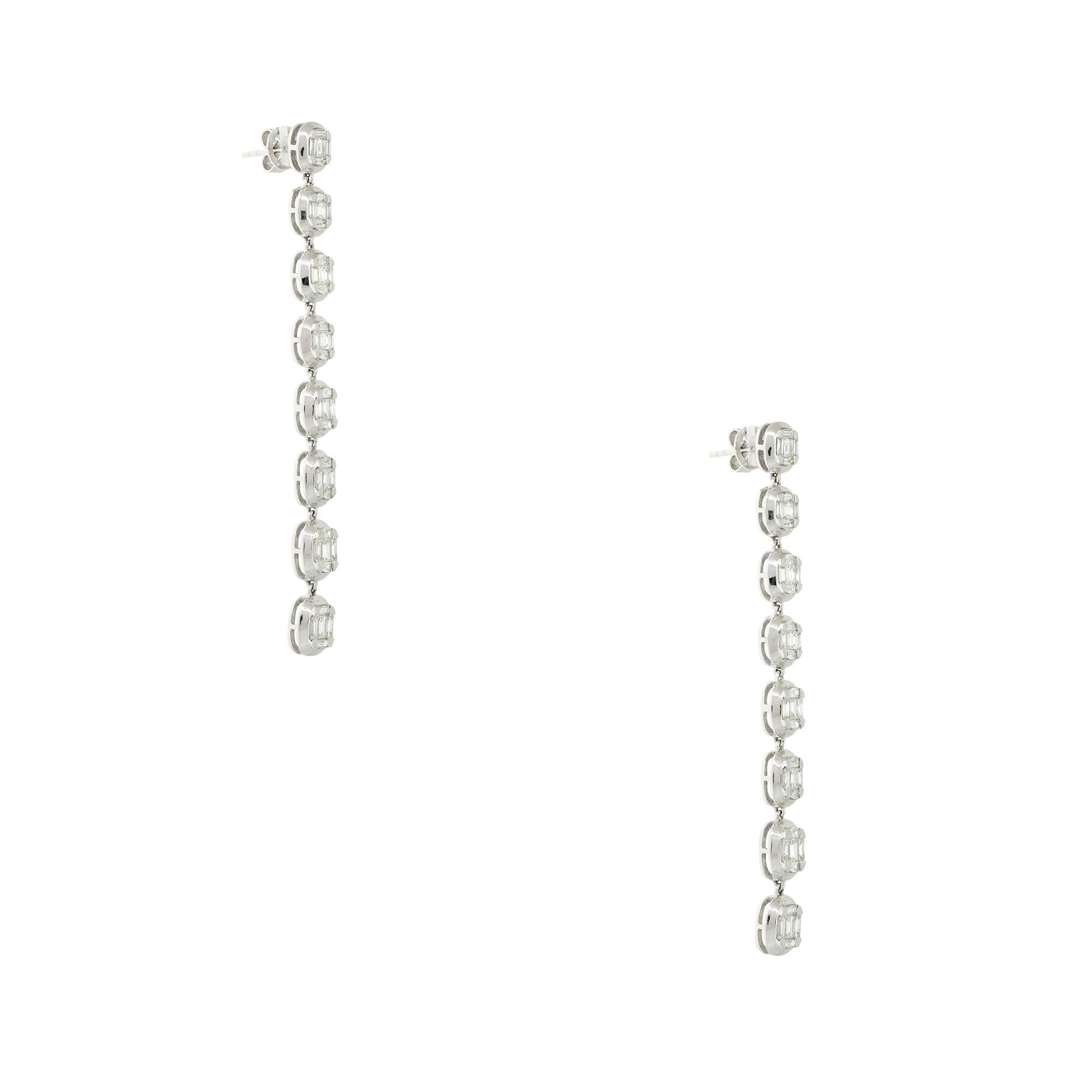 3.06 Carat Diamond Mosaic Drop Earrings 18 Karat In Stock In Excellent Condition For Sale In Boca Raton, FL