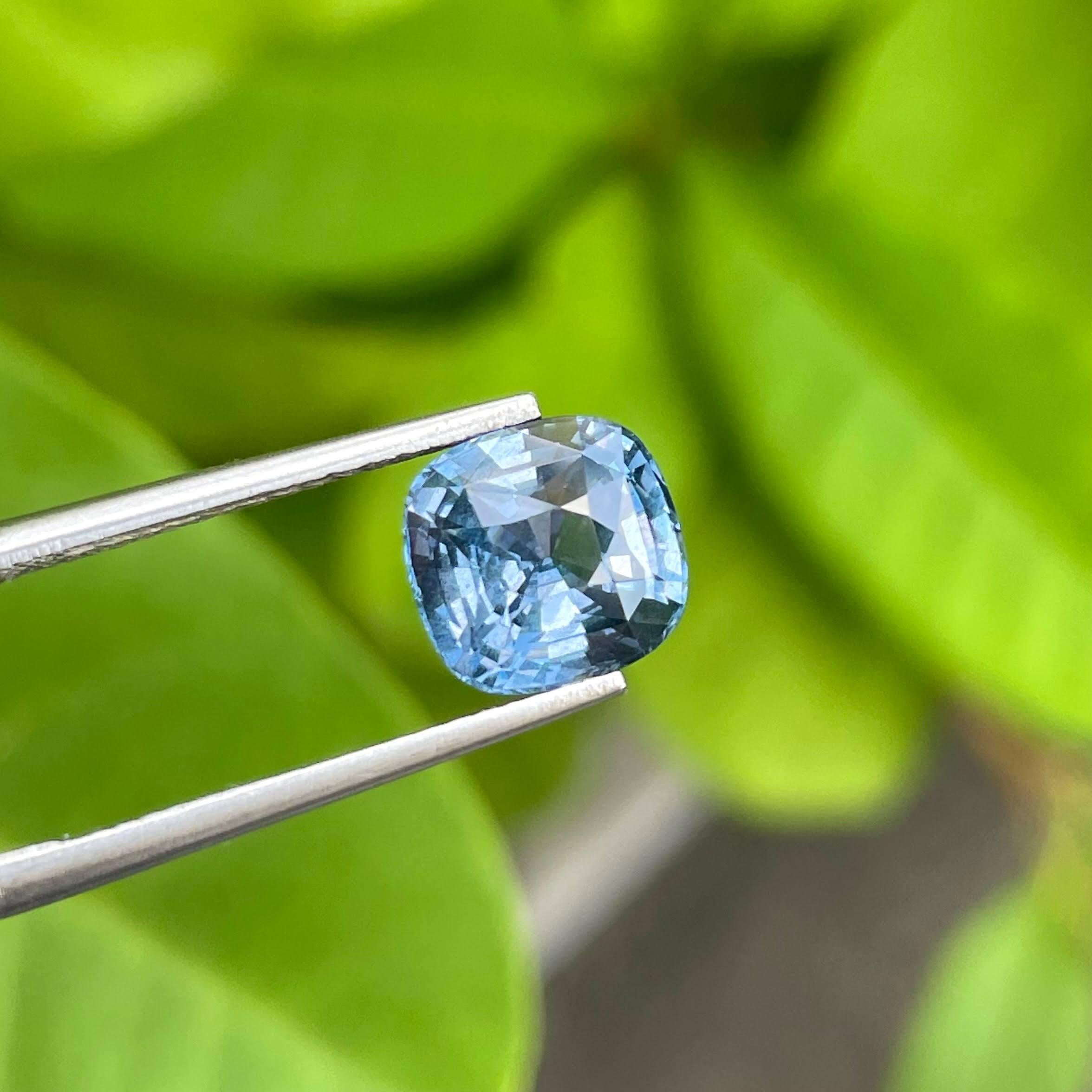 3.06 carats Light Blue Spinel Stone Step Cushion cut Natural Afghan Gemstone In New Condition For Sale In Bangkok, TH