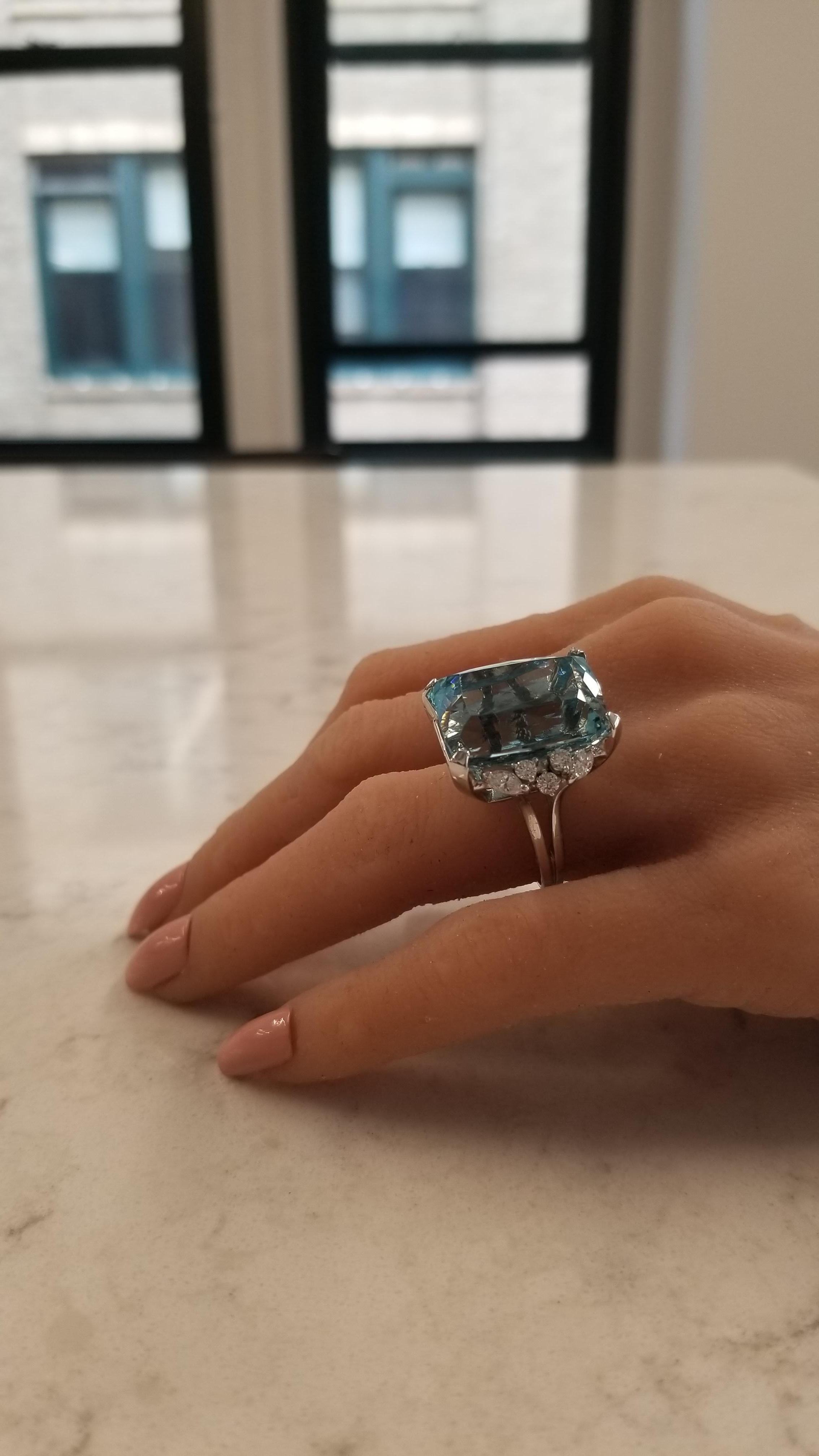 30.63 Carat Emerald Cut Aquamarine And Diamond Cocktail Ring In 18K White Gold 2
