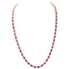 30.65 Carat Ruby 18 Karat Yellow Gold Diamond Necklace