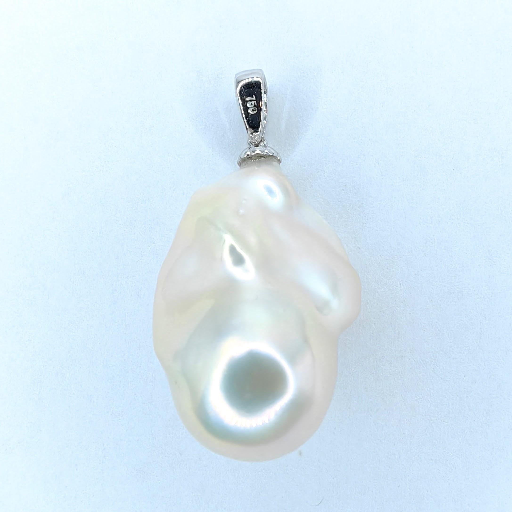 Contemporary 30.67ct Iridescent Large Baroque Pearl Diamond Necklace Pendant 18K White Gold For Sale