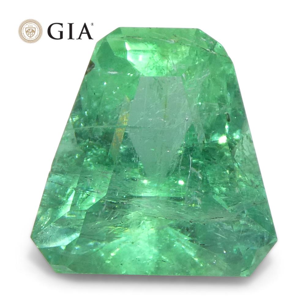 Emerald Cut 3.06ct Shield Emerald GIA Certified Ethiopian F1/Minor For Sale