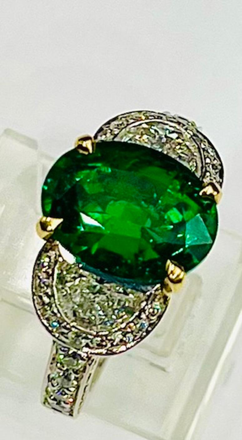 Oval Cut 3.06Ct Very Fine Oval Brilliant Zambian Emerald Ring  For Sale