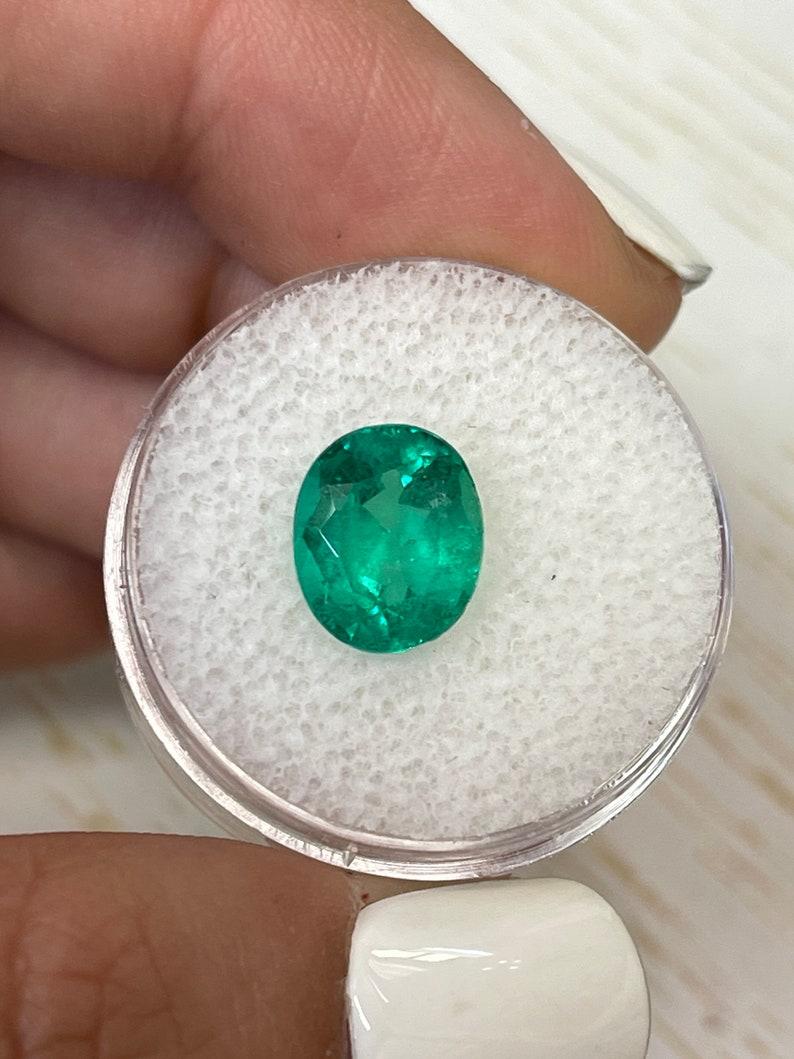 3.07 Quilates Esmeralda Verde Colombiana Muzo Talla Oval - Gema Natal de Mayo Corte oval en venta