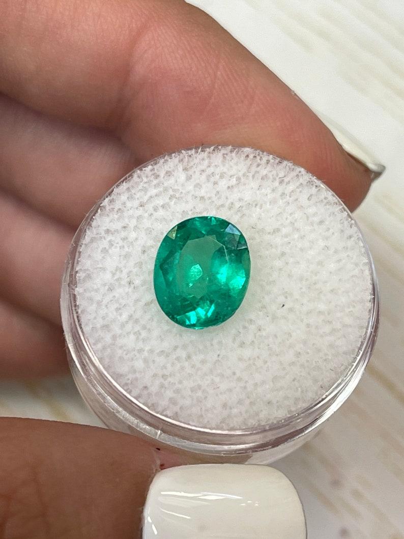 Femenino o masculino 3.07 Quilates Esmeralda Verde Colombiana Muzo Talla Oval - Gema Natal de Mayo en venta