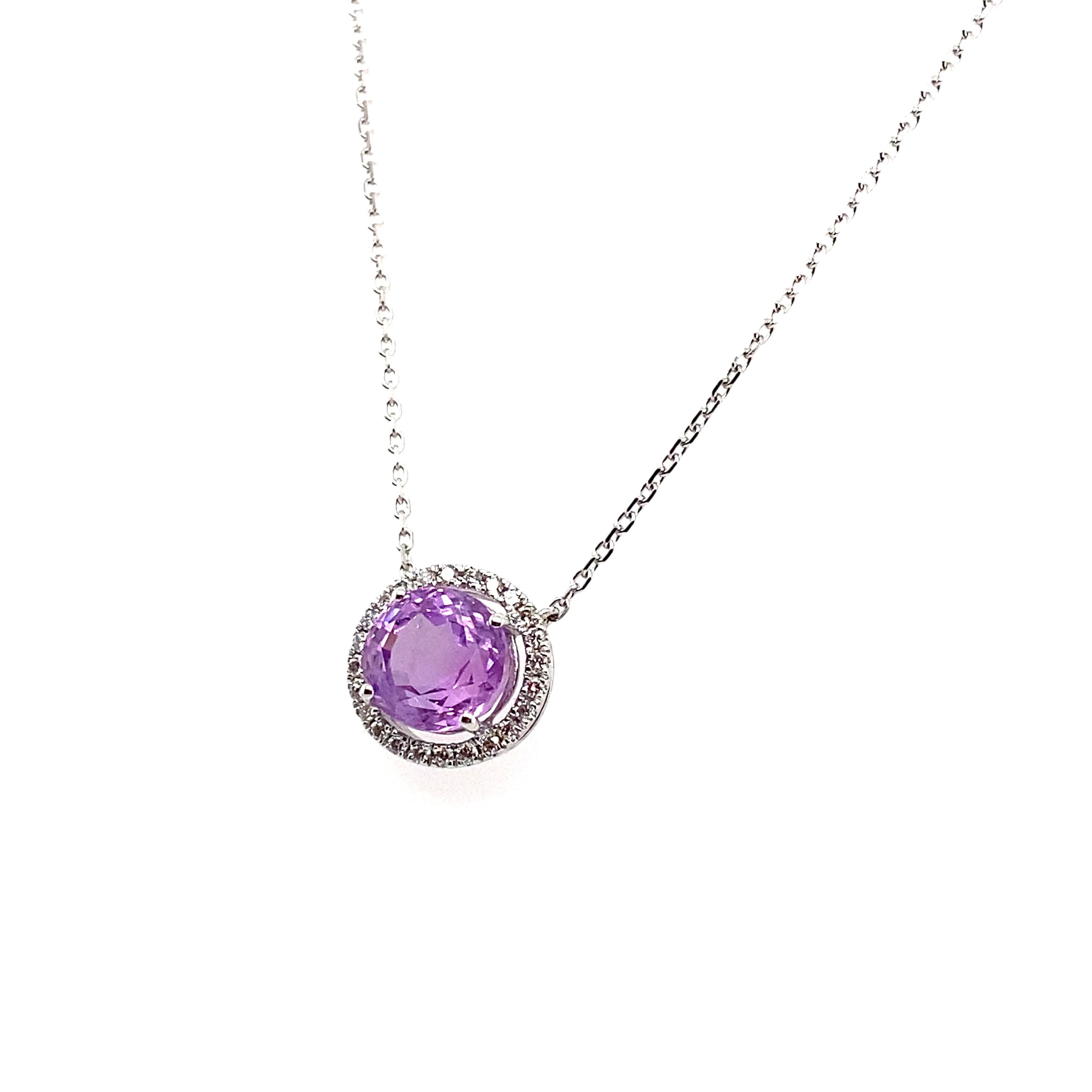 Oval Cut 3.07Carat No Heat Purple Sapphire and Diamond Pendant Necklace For Sale