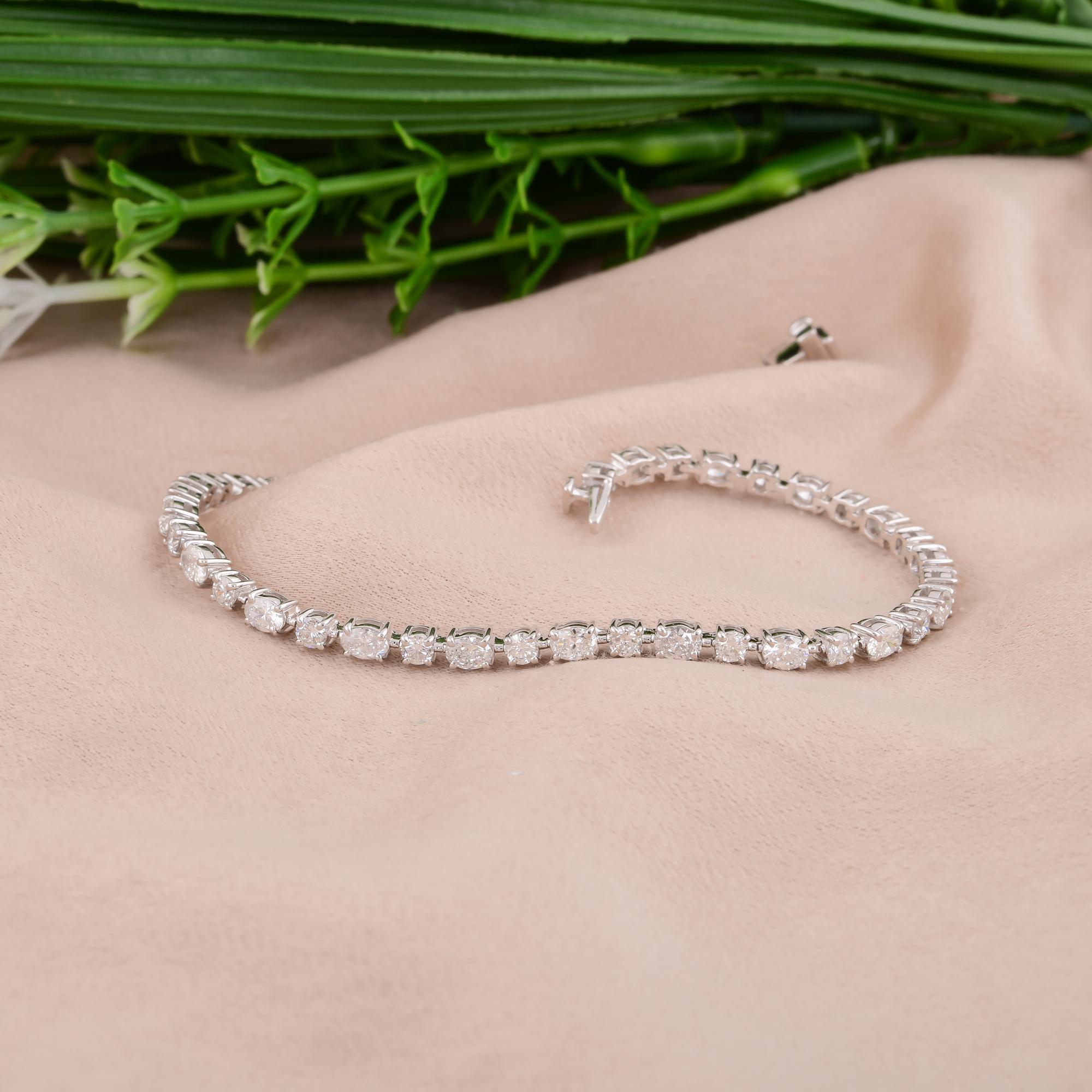 3.07 Carat SI/H Oval Round Brilliant Cut Diamond Bracelet 14 Karat White Gold In New Condition For Sale In Diera, Dubai