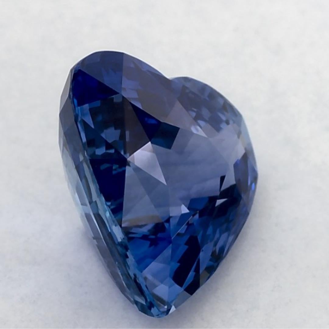3.07 Karat Blauer Saphir Herz Loser Edelstein im Angebot 2