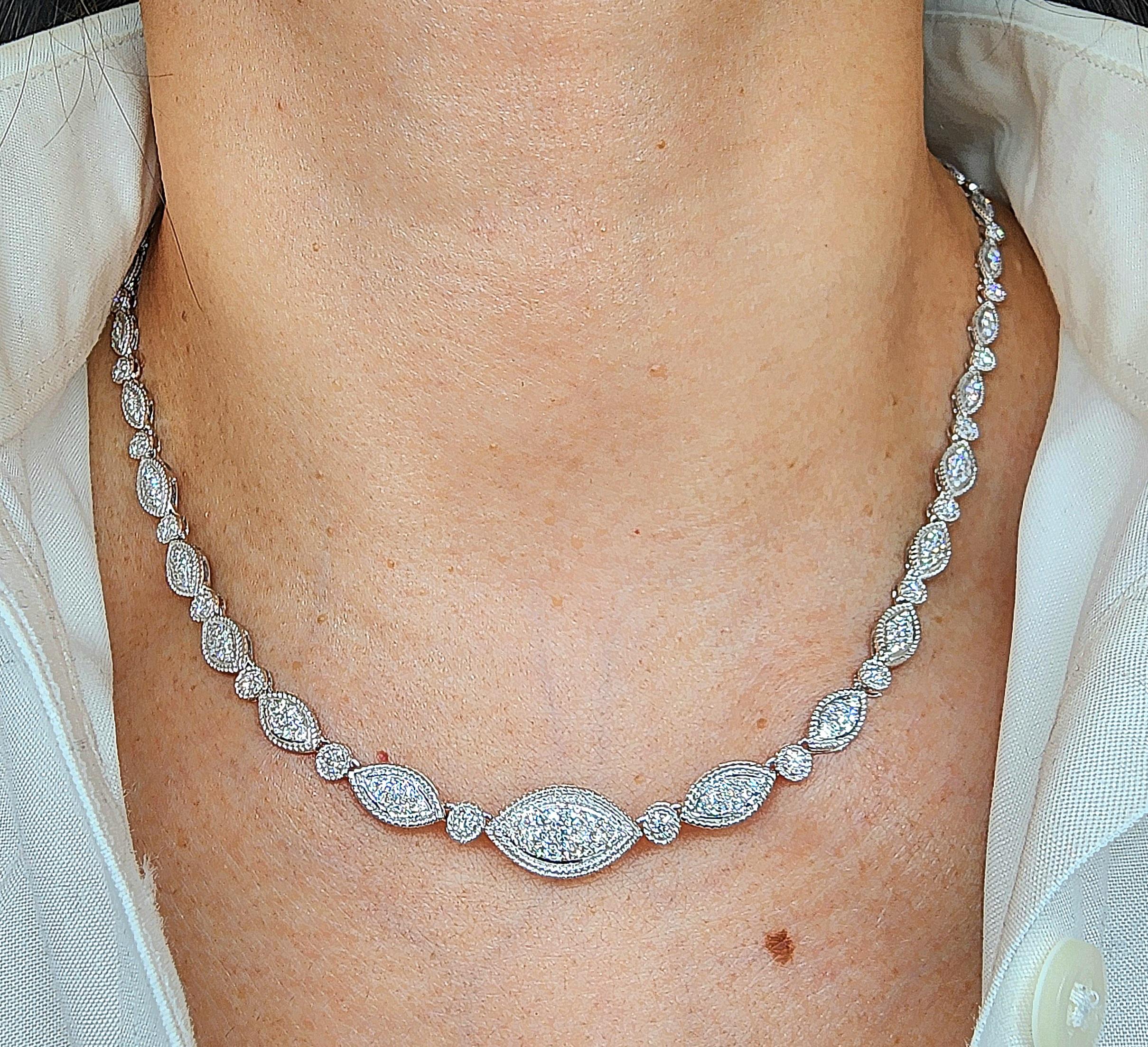 Collana con diamanti da 3,07 carati in vendita 4