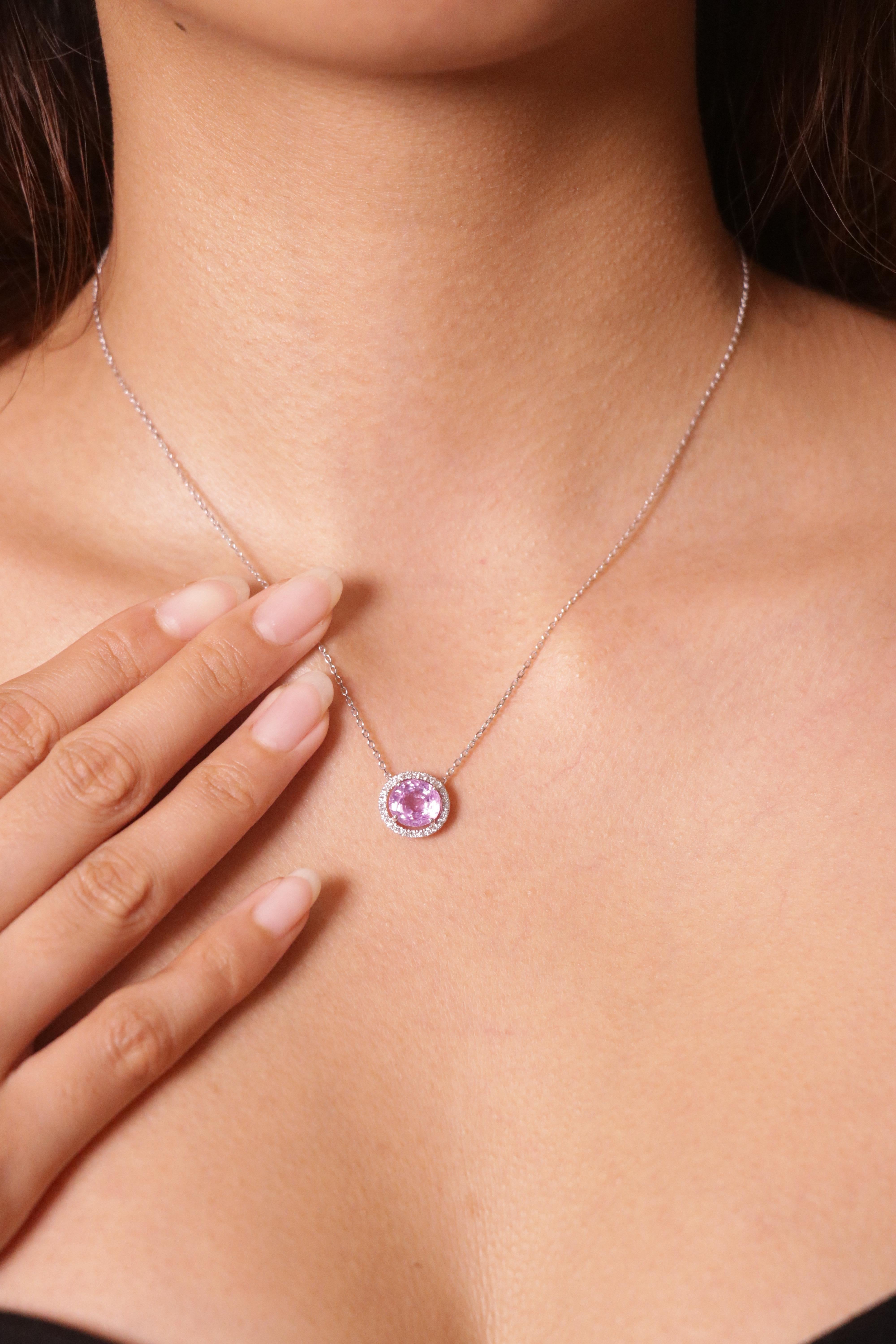 Collar Colgante Zafiro Violeta y Diamante 3.07Carat No Heat en venta 3