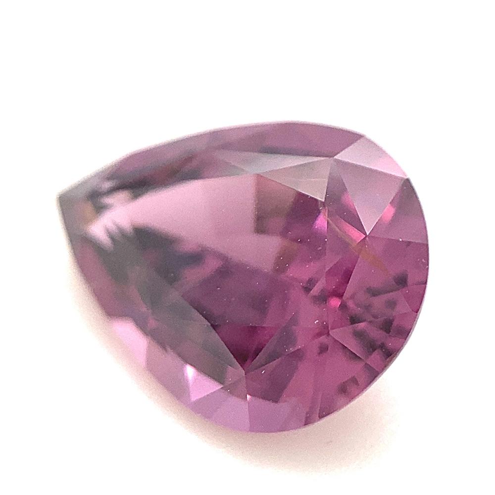 colore rosa violaceo